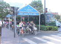 Hangzhou Überdachung für FahrradfahrerInnen.png
